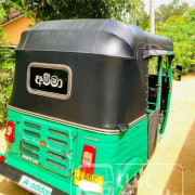 BAJAJ 2015 4 STROKE