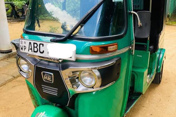 BAJAJ 2015 4 STROKE