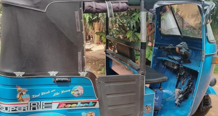 BAJAJ 2008 4 STROKE