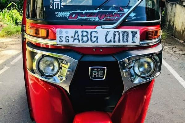 BAJAJ 2016 4 STROKE