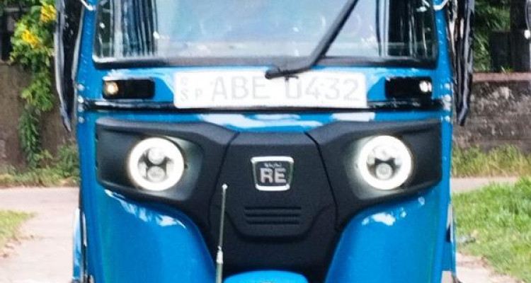 BAJAJ 2015 4 STROKE