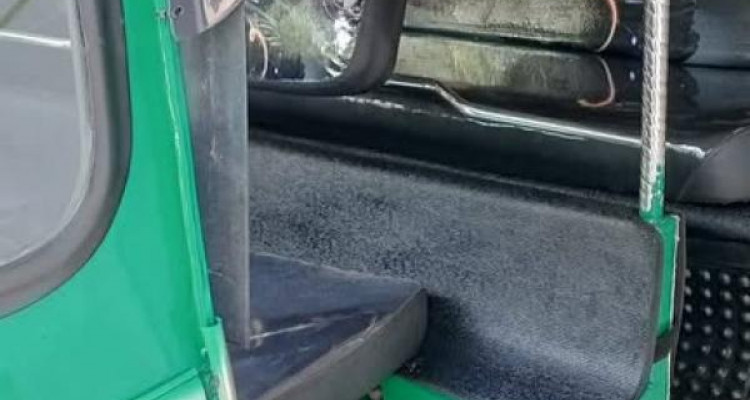 BAJAJ 2011 4 STROKE