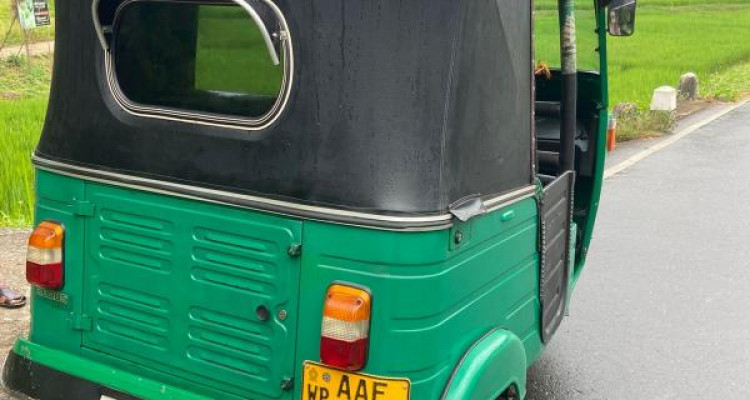 BAJAJ 2012 4 STROKE