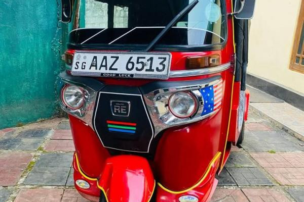 BAJAJ 2014 4 STROKE