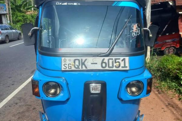 BAJAJ 2007 4 STROKE