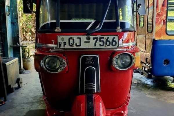 BAJAJ 2007 4 STROKE