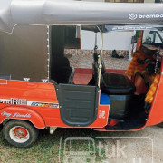 BAJAJ 2015 4 STROKE