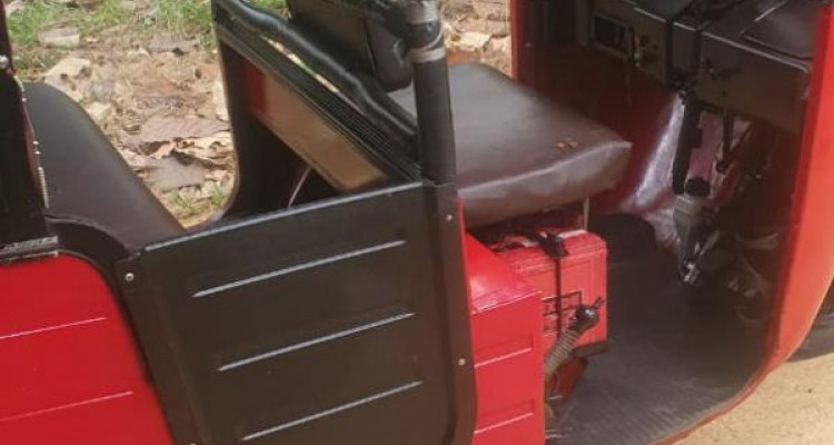 BAJAJ 2011 4 STROKE