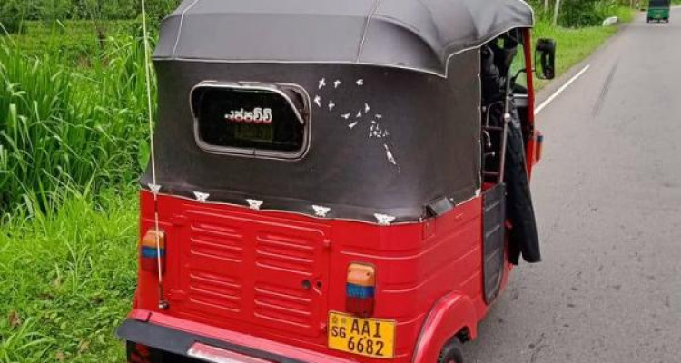 BAJAJ 2013 4 STROKE