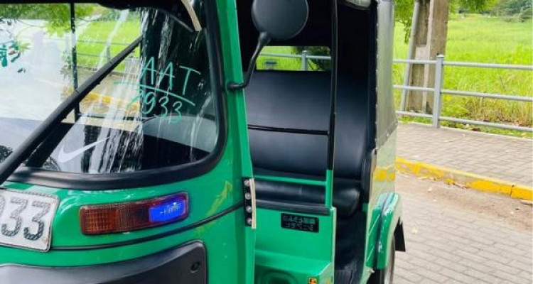 BAJAJ 2014 4 STROKE
