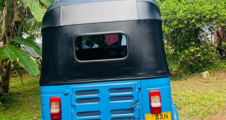 BAJAJ 2014 4 STROKE