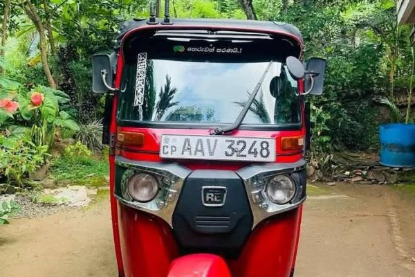 BAJAJ 2014 4 STROKE