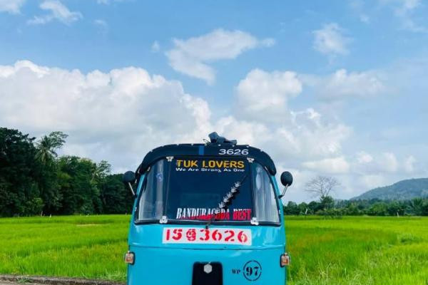 BAJAJ 1988 2 STROKE