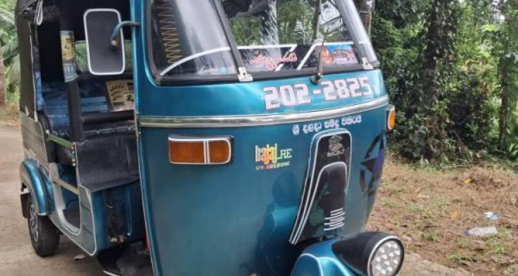 BAJAJ 1998 2 STROKE