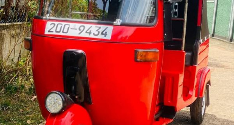 BAJAJ 1995 2 STROKE