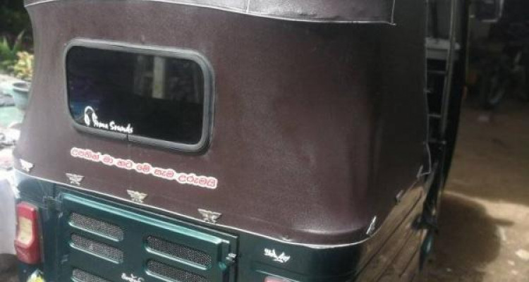 BAJAJ 1998 2 STROKE