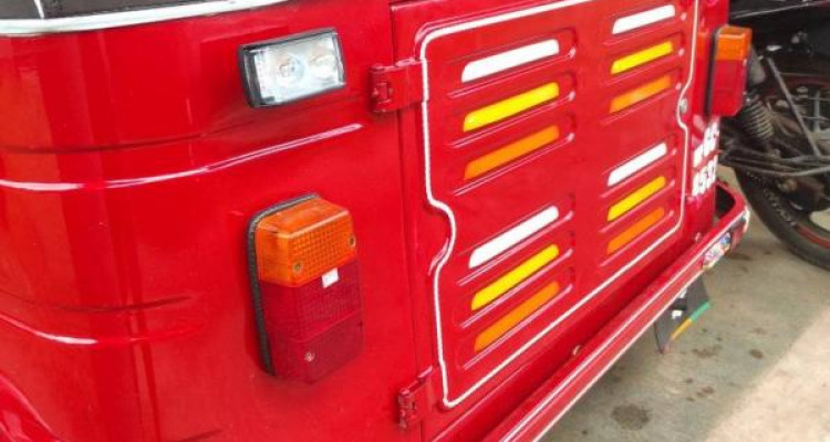 BAJAJ 2000 2 STROKE