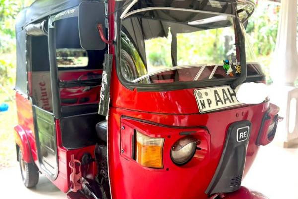 BAJAJ 2013 4 STROKE