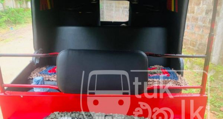 BAJAJ 2009 4 STROKE