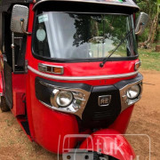 BAJAJ 2015 4 STROKE