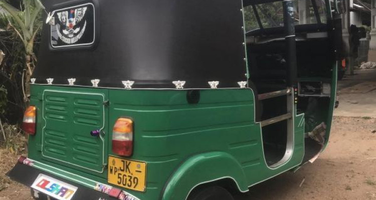 BAJAJ 2004 2 STROKE