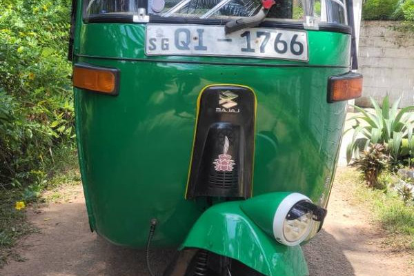 BAJAJ 2006 2 STROKE