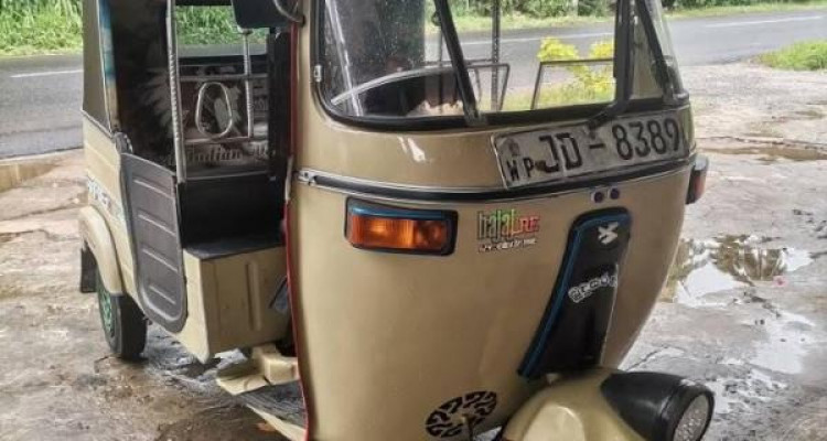 BAJAJ 2004 2 STROKE