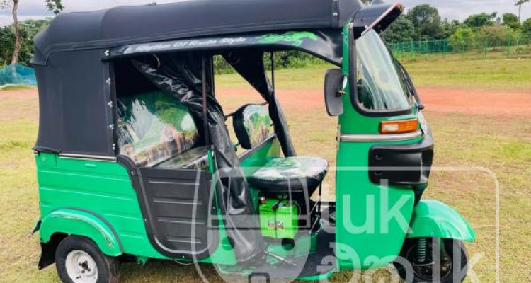 BAJAJ 2014 4 STROKE