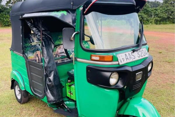 BAJAJ 2014 4 STROKE
