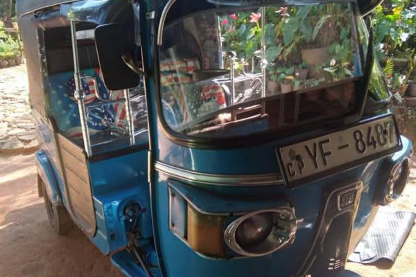 BAJAJ 2010 4 STROKE