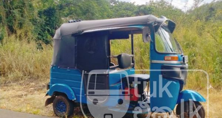 BAJAJ 2015 4 STROKE