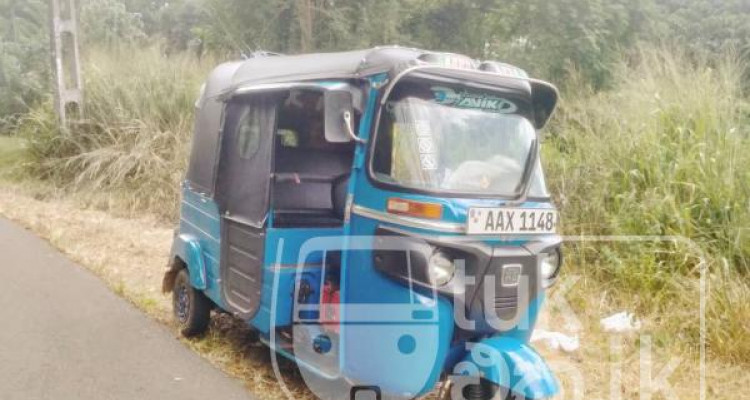 BAJAJ 2015 4 STROKE