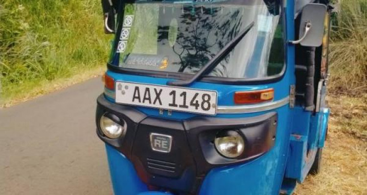 BAJAJ 2015 4 STROKE