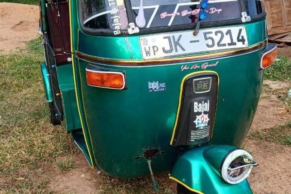 BAJAJ 2004 2 STROKE