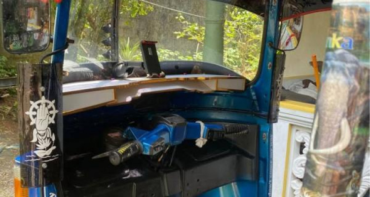 BAJAJ 2013 4 STROKE