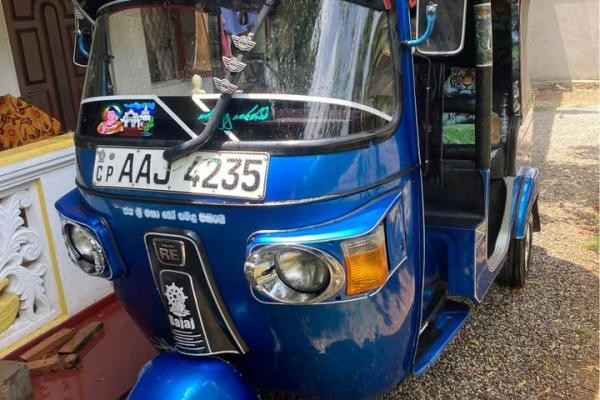 BAJAJ 2013 4 STROKE