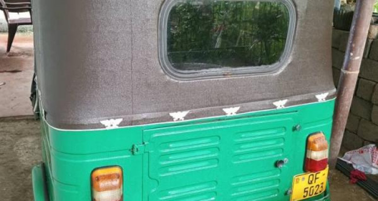 BAJAJ 2006 2 STROKE