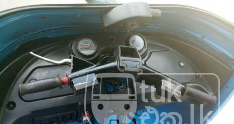 BAJAJ 2011 4 STROKE