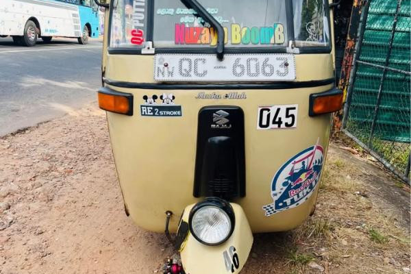BAJAJ 2005 2 STROKE