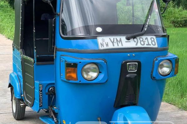 BAJAJ 2011 4 STROKE