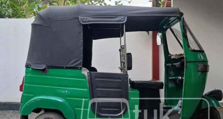 BAJAJ 2004 2 STROKE