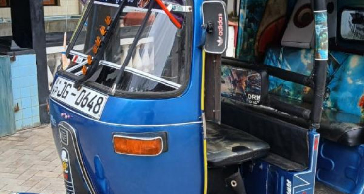 BAJAJ 2004 2 STROKE
