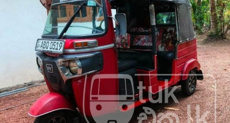 BAJAJ 2017 4 STROKE