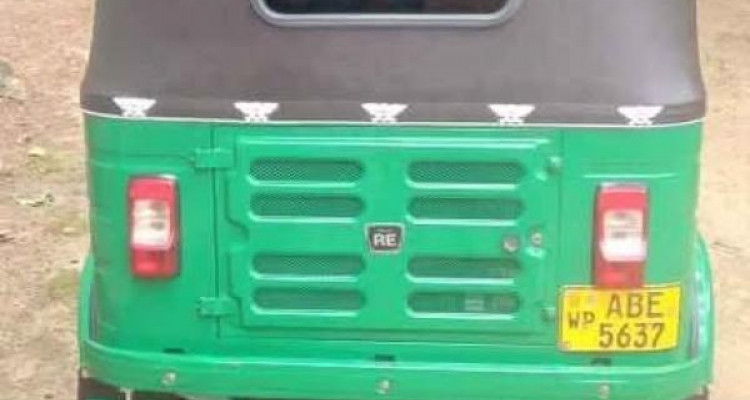 BAJAJ 2015 4 STROKE
