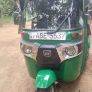 BAJAJ 2015 4 STROKE