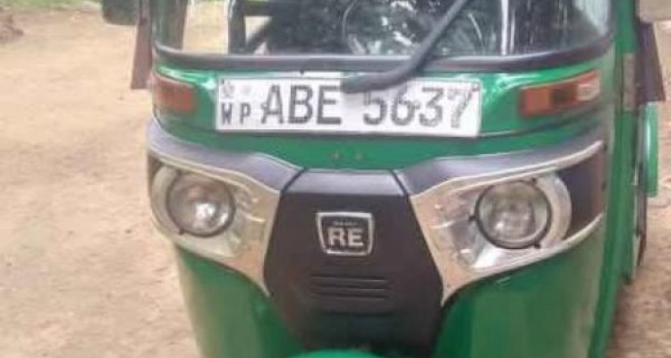 BAJAJ 2015 4 STROKE
