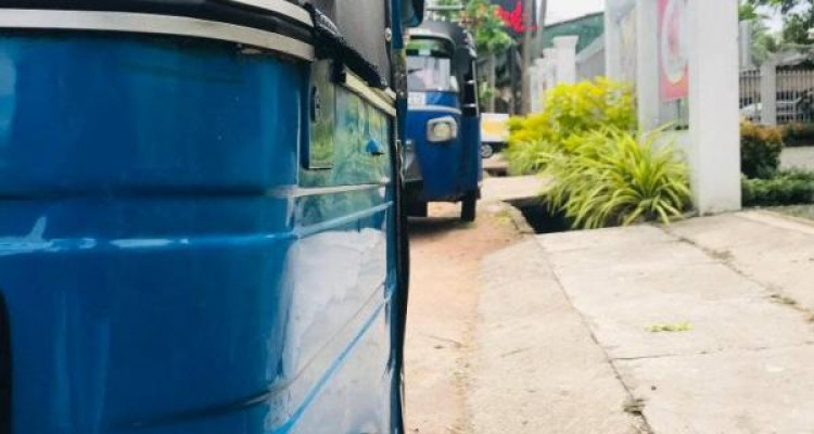 BAJAJ 2014 4 STROKE