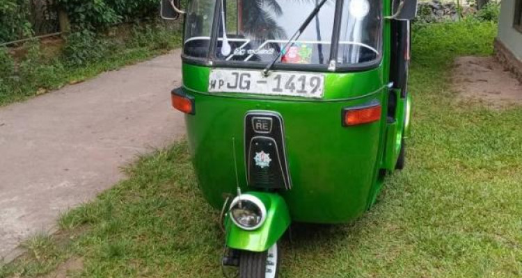 BAJAJ 2004 2 STROKE