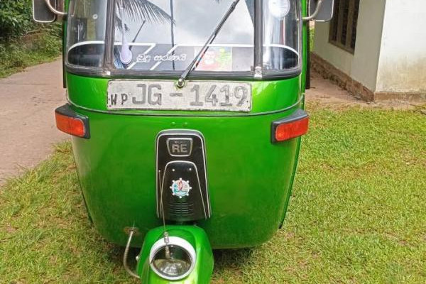BAJAJ 2004 2 STROKE
