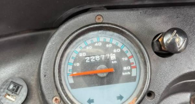 BAJAJ 2019 4 STROKE